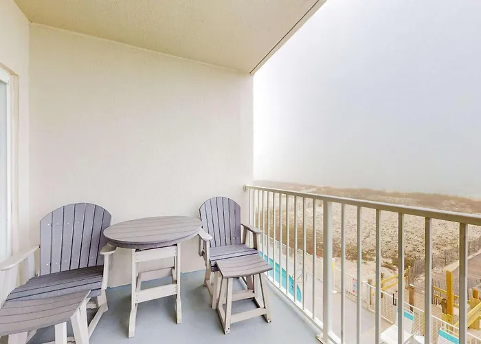 Holiday home Gulf Front Corner W A Private Balcony A Shared Beachside Pool Gulf Shores