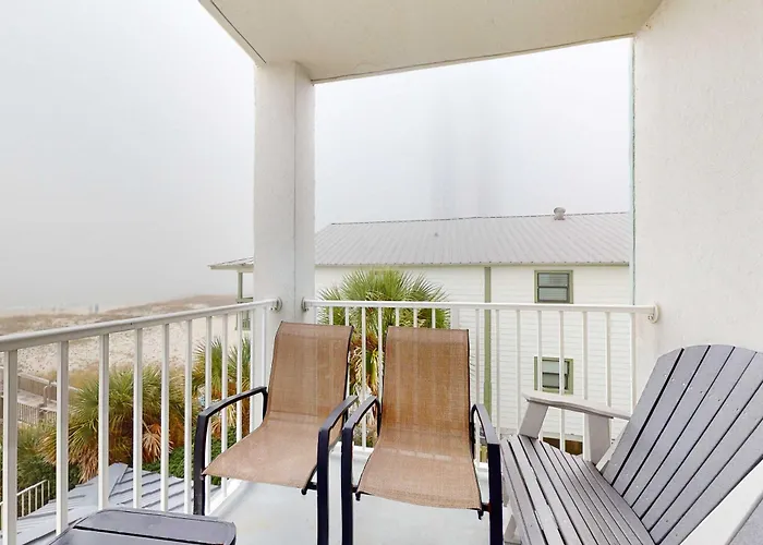 Gulf Front Corner W A Private Balcony A Shared Beachside Pool * Gulf Shores